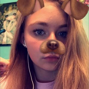 Meet your Posher, Karena